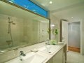 Amathus Beach Hotel - Presidential Suite Bathroom